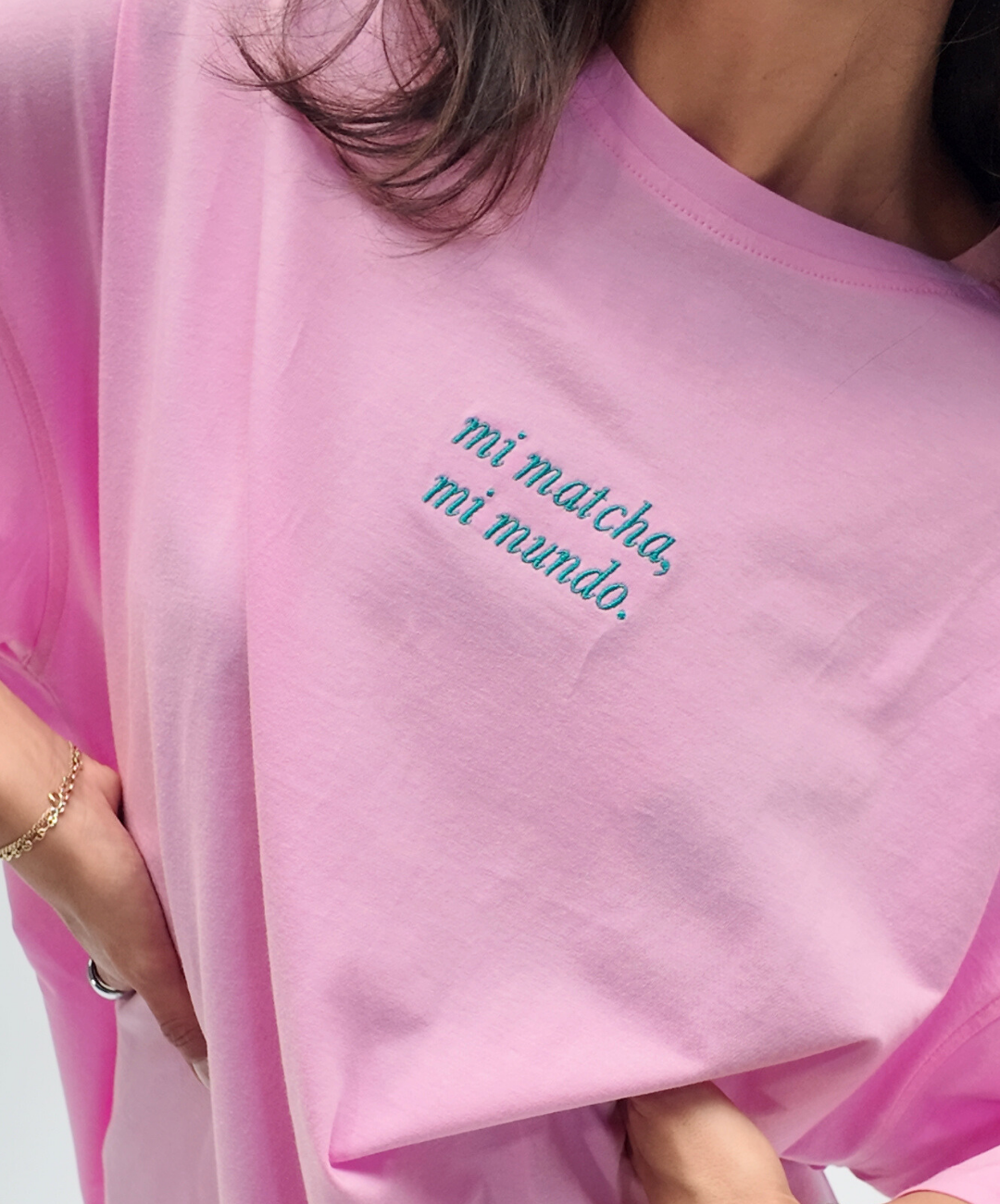 Camiseta larga mi matcha mi mundo
